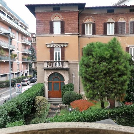 Bed and Breakfast Bed&Bike - Bergamo Centro Storico Esterno foto