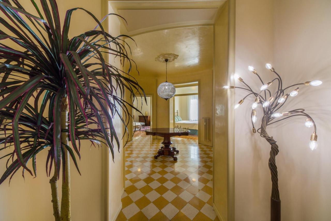 Bed and Breakfast Bed&Bike - Bergamo Centro Storico Esterno foto