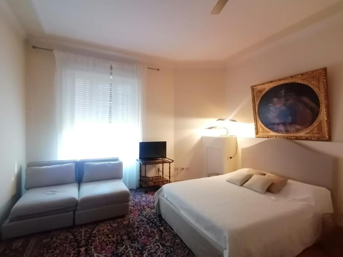 Bed and Breakfast Bed&Bike - Bergamo Centro Storico Esterno foto