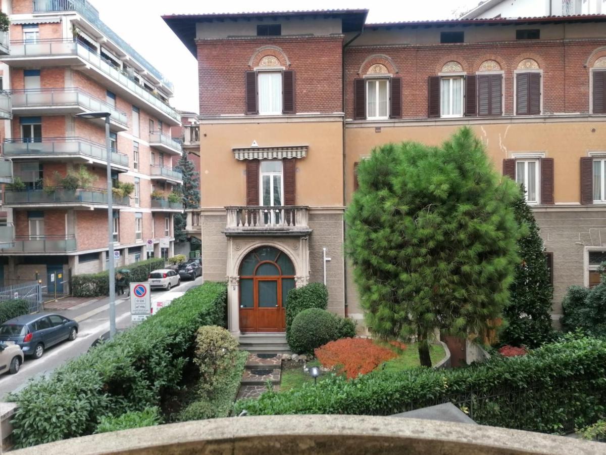 Bed and Breakfast Bed&Bike - Bergamo Centro Storico Esterno foto