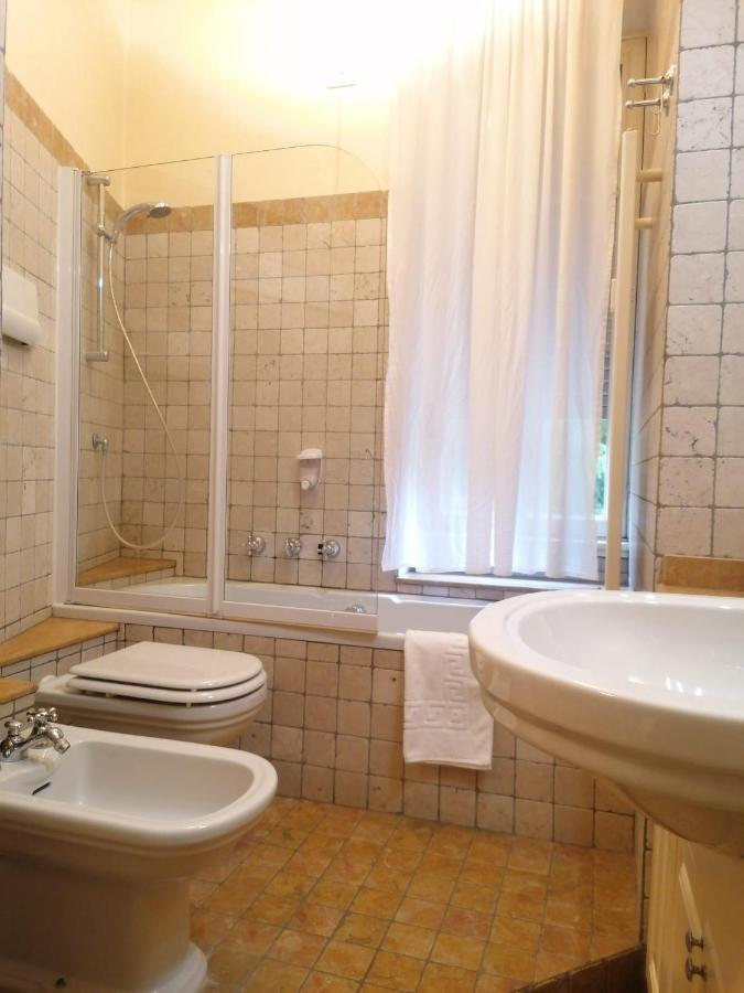 Bed and Breakfast Bed&Bike - Bergamo Centro Storico Esterno foto