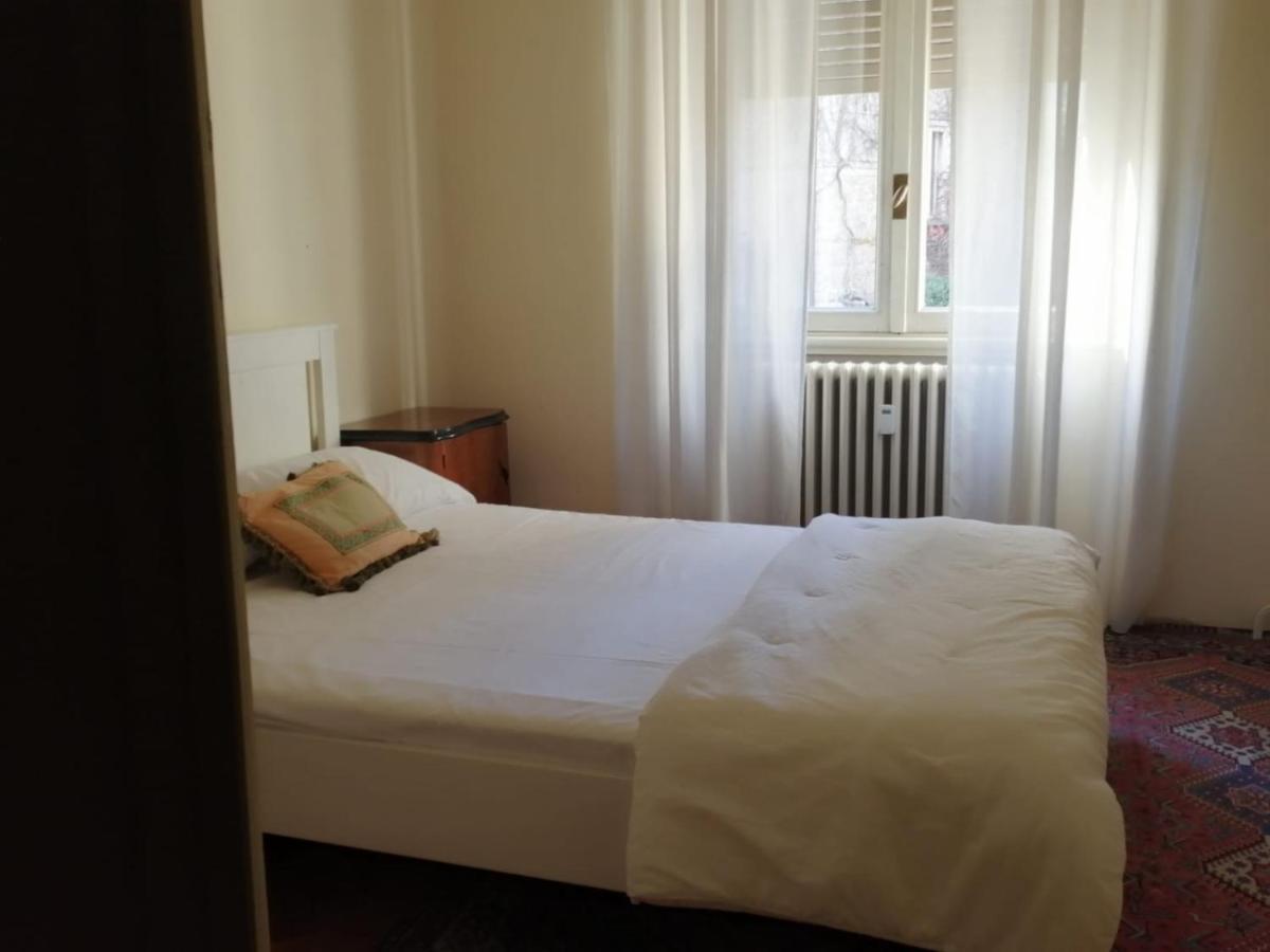 Bed and Breakfast Bed&Bike - Bergamo Centro Storico Esterno foto